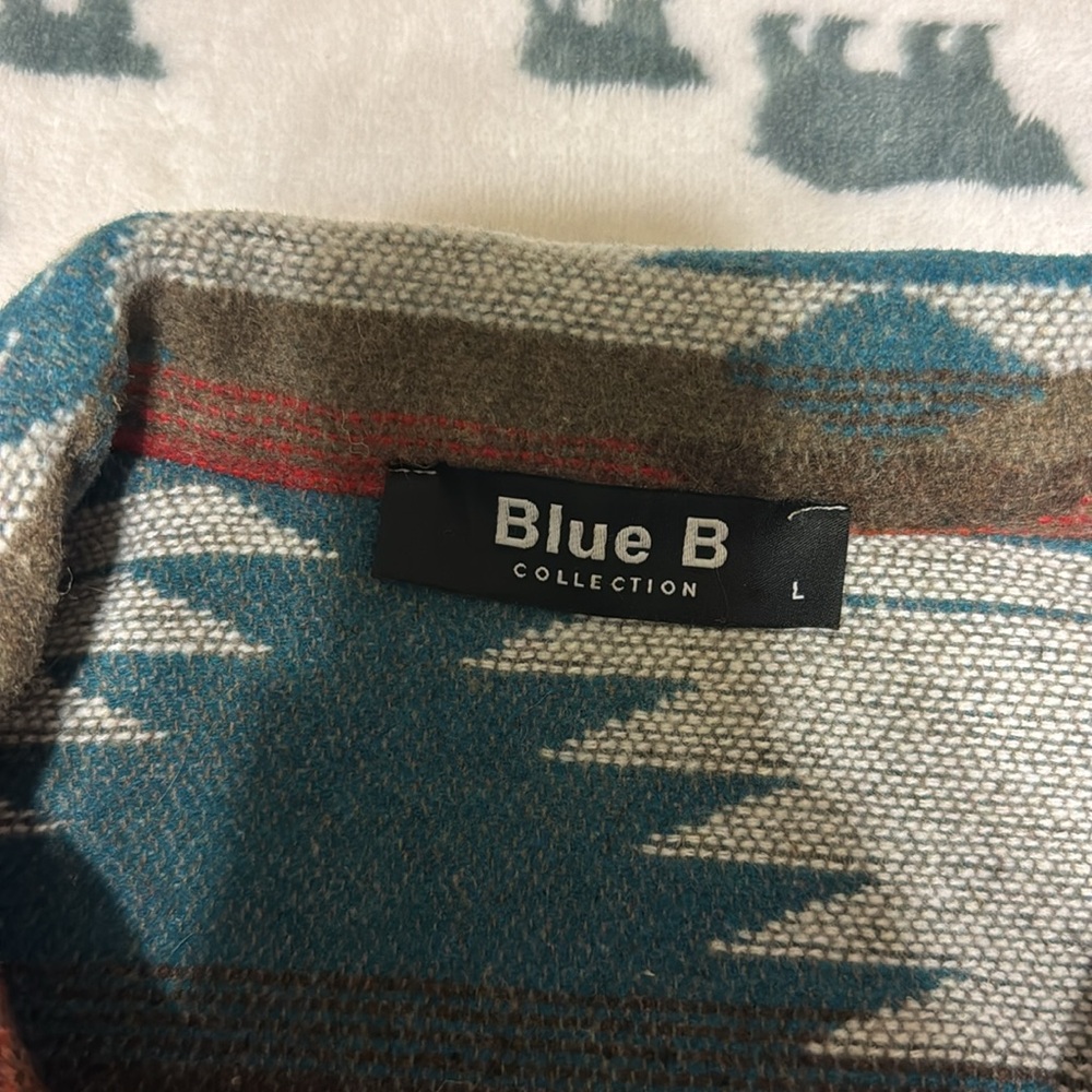 Blue B collection Aztec jacket - Picture 2 of 5